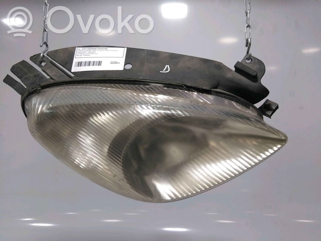 Citroen Xsara Picasso Faro delantero/faro principal 