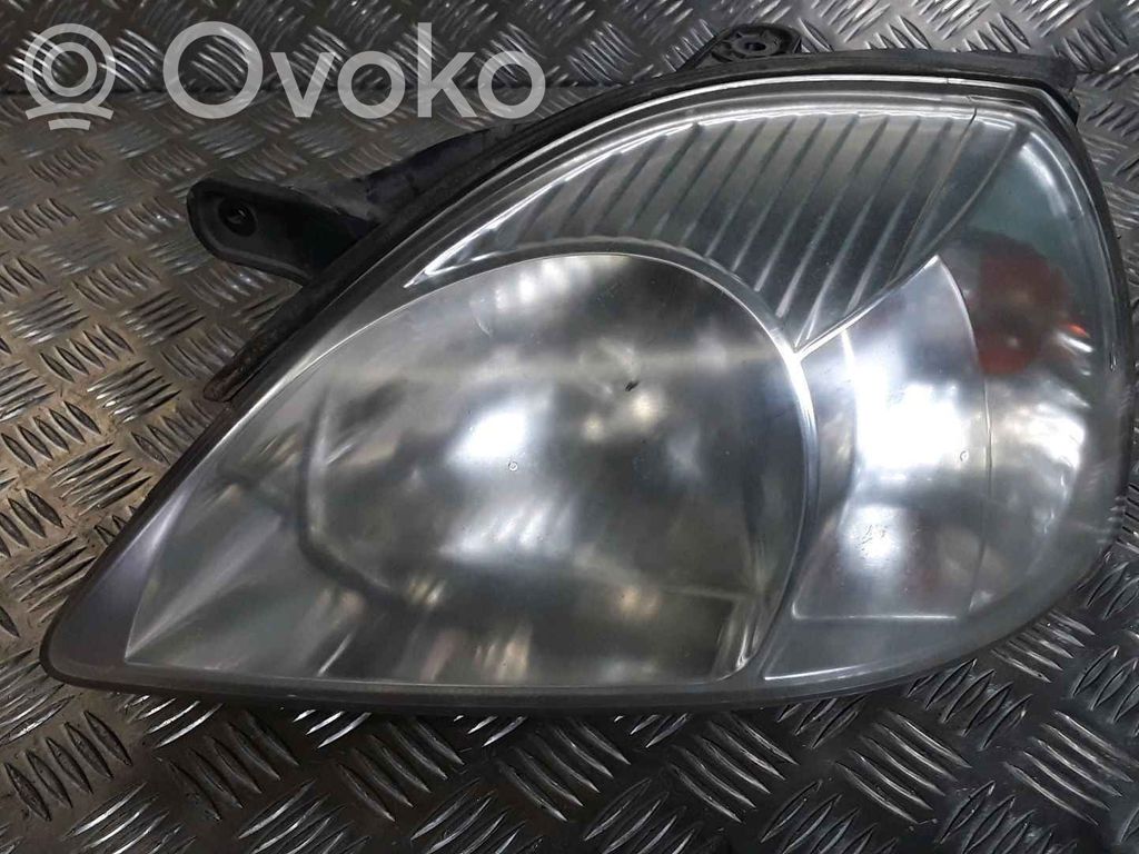 KIA Rio Scheinwerfer 