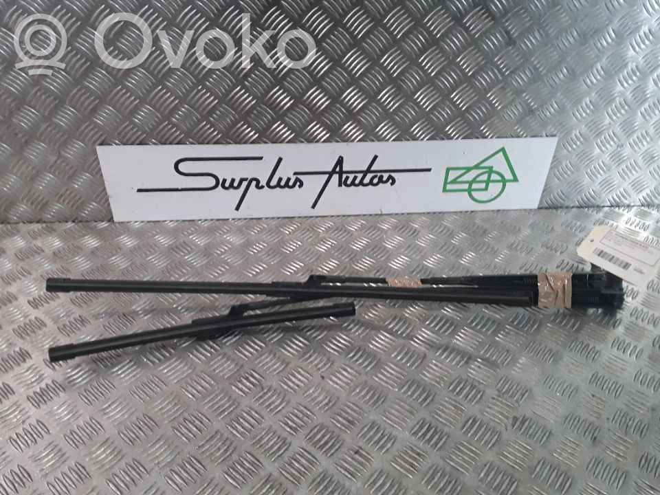 Opel Adam Ramię wycieraczki szyby przedniej / czołowej 