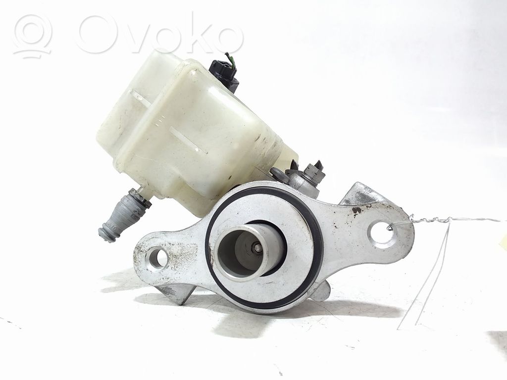 Renault Clio IV Główny cylinder hamulca 
