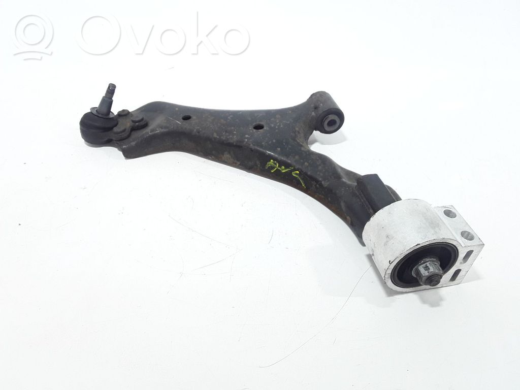 Chevrolet Captiva Dolny wahacz przedni 