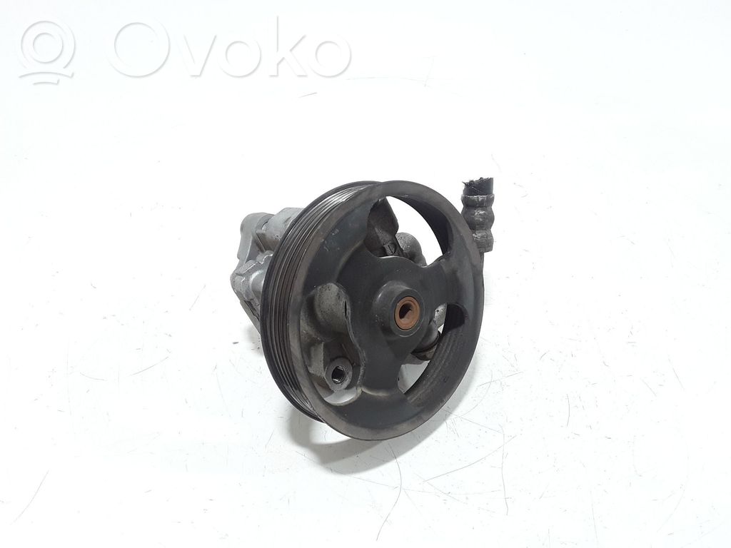 Mazda 3 I Ohjaustehostimen pumppu 