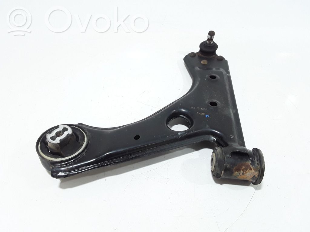 Peugeot Bipper Dolny wahacz przedni 