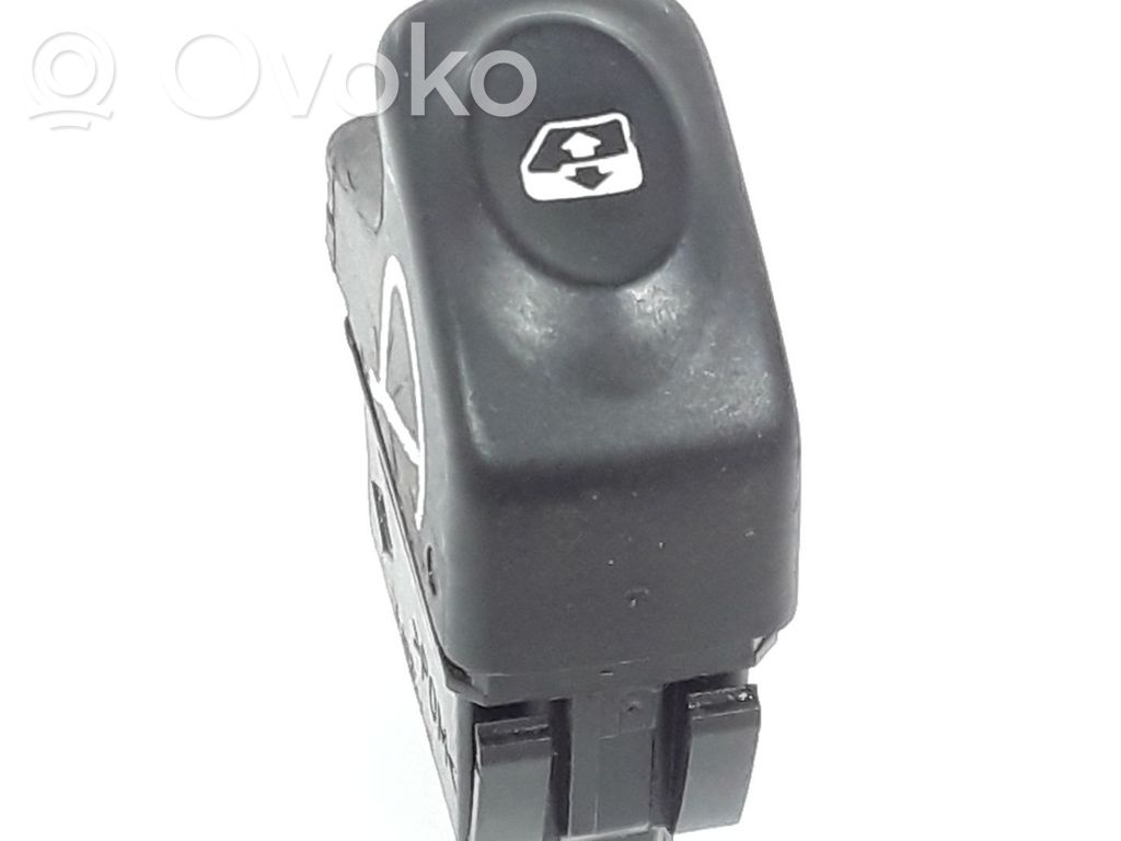 Renault Kangoo I Electric window control switch 