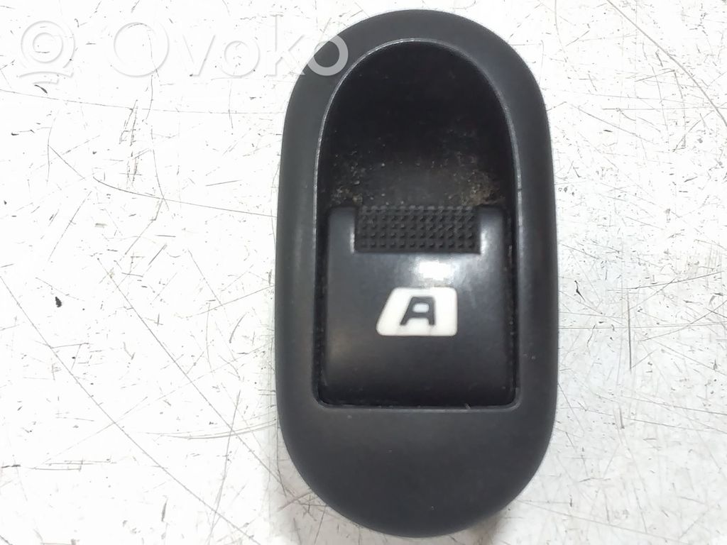 Interruptor del elevalunas eléctrico   96401469XT,15835817,20251529,VDMS13
