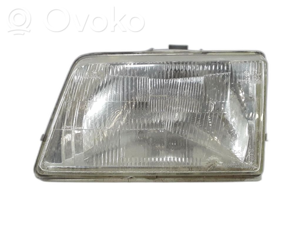 Peugeot 205 Headlight/headlamp 