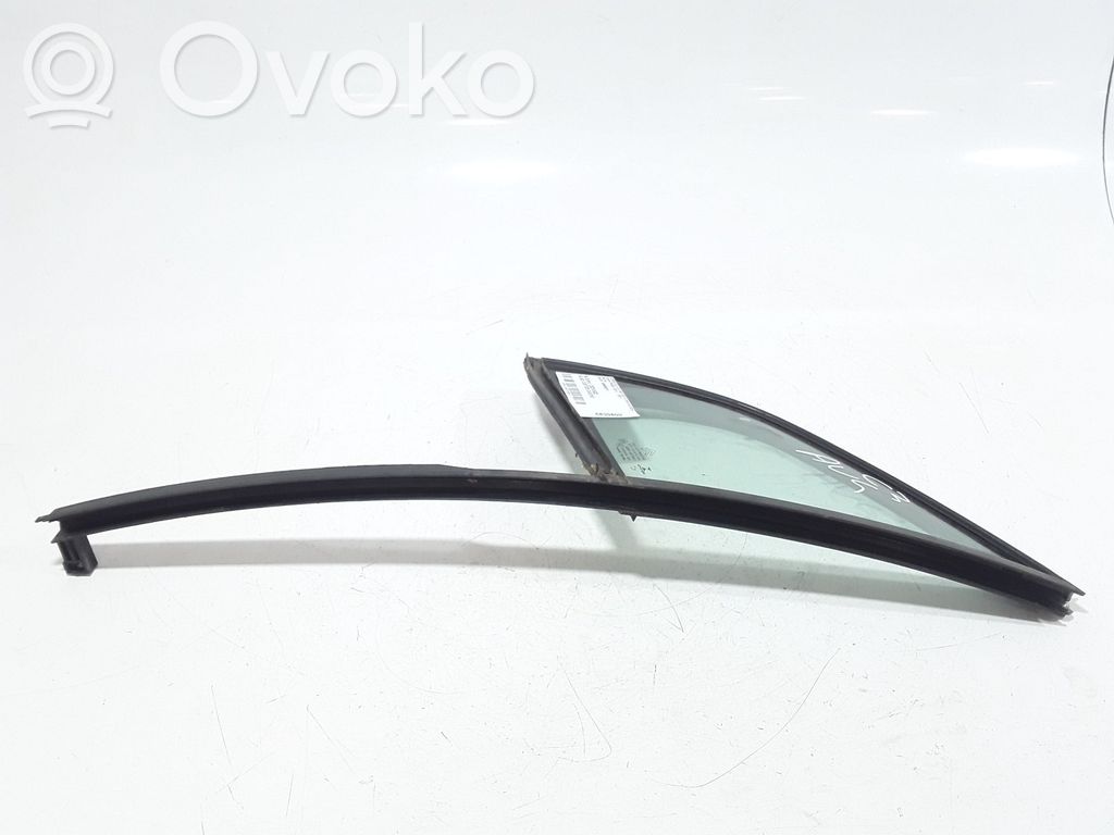 Citroen C3 Szyba karoseryjna tylna 