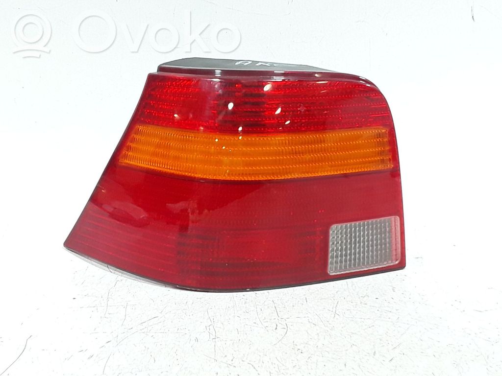 Volkswagen Golf IV Lampa tylna 