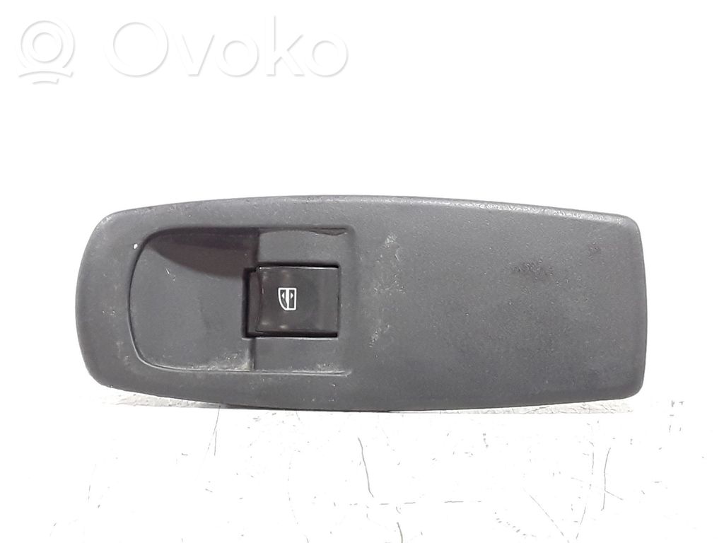 Renault Koleos I Interruptor del elevalunas eléctrico 