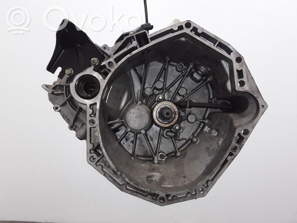 Renault Clio III Manual 6 speed gearbox 