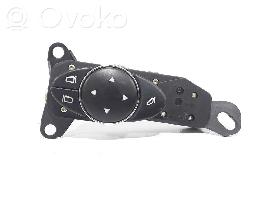 Mercedes-Benz CLS C219 Interruptor del espejo lateral