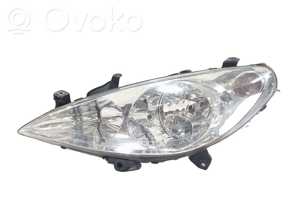 Peugeot 307 CC Lampa przednia 