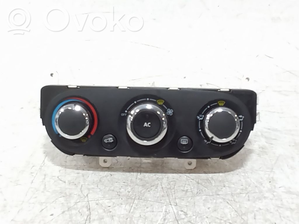 Renault Clio IV Unitate control climatizare