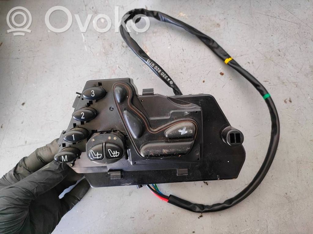 Mercedes-Benz CL C215 Przyciski pamięci fotela 