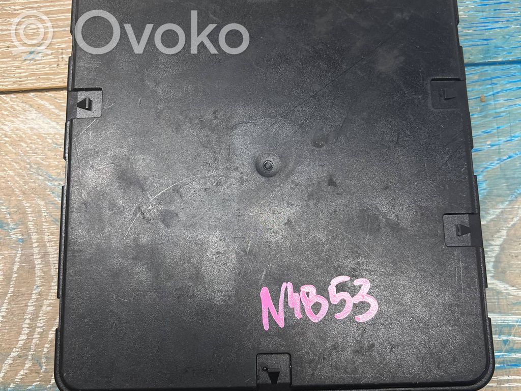 Audi A4 S4 B9 8W Comfort/convenience module 