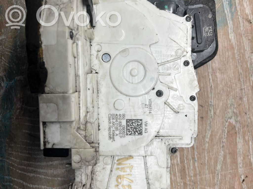 Audi A7 S7 4K8 Galinių durų spyna 