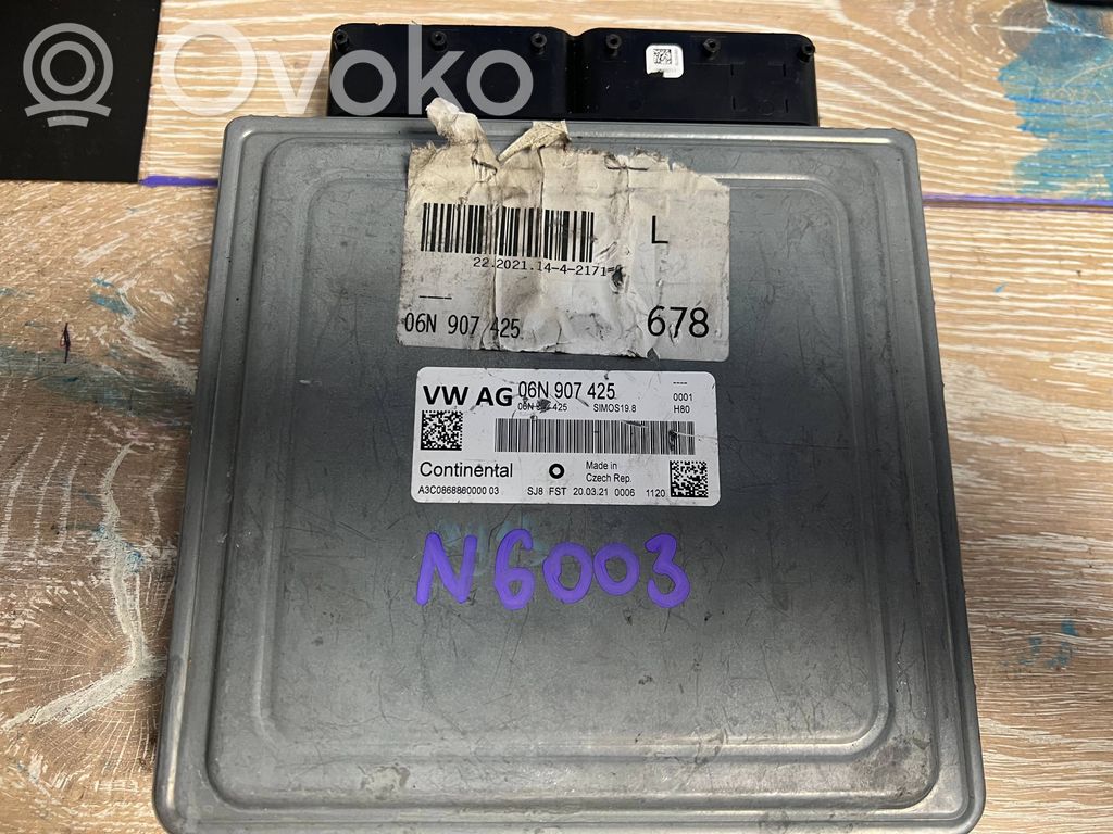 Engine control unit/module   06N907425,A3C08688600003,06N101425
