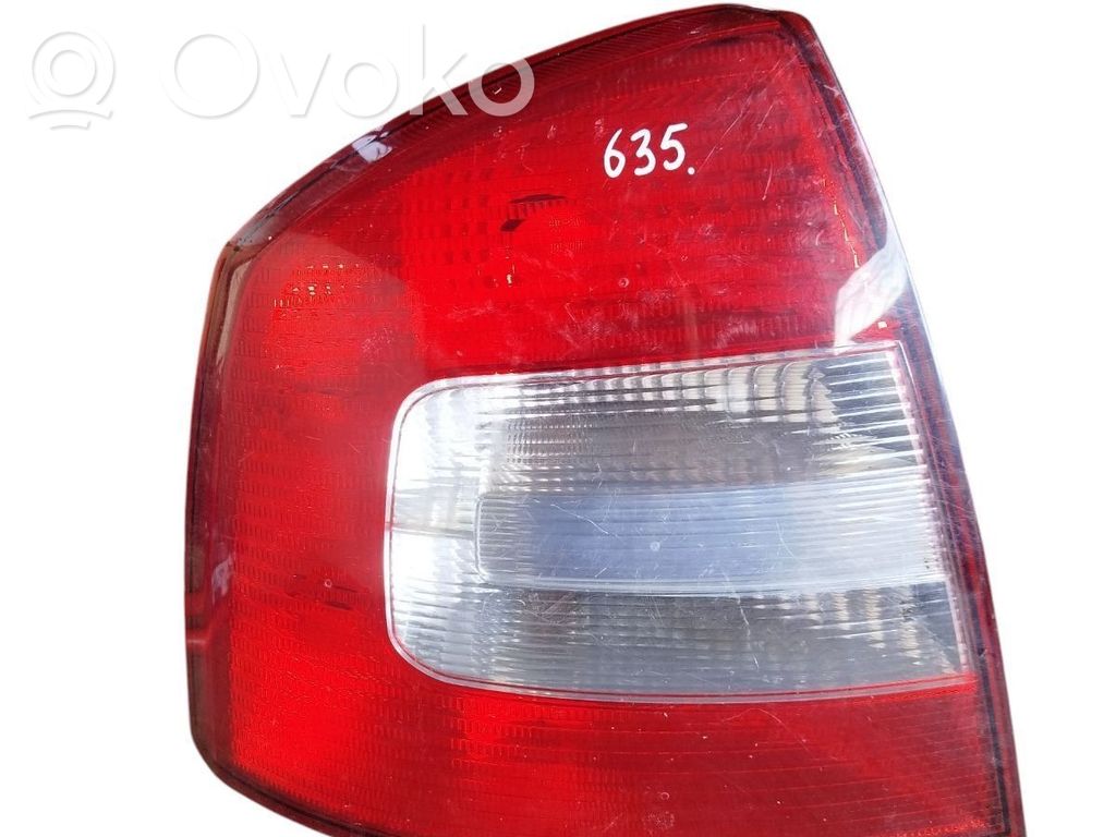 Skoda Octavia Mk2 (1Z) Lampa tylna 