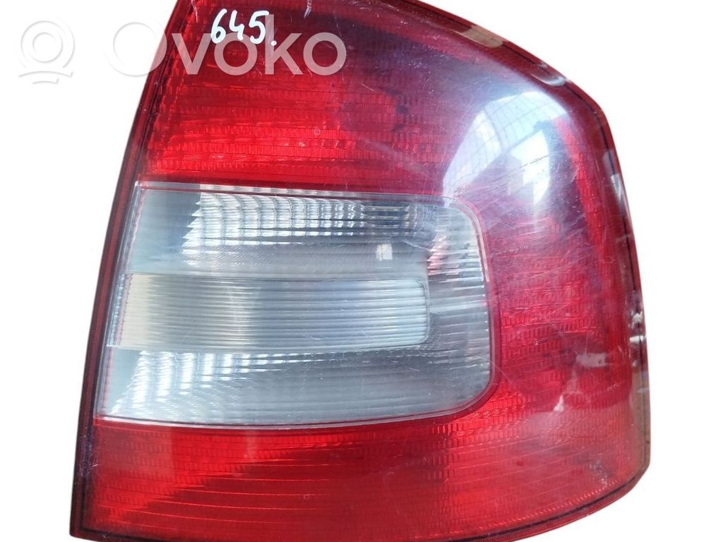Skoda Octavia Mk2 (1Z) Lampa tylna 