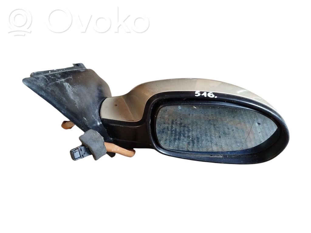 Elektryczne lusterko boczne drzwi przednich   0104014,019013