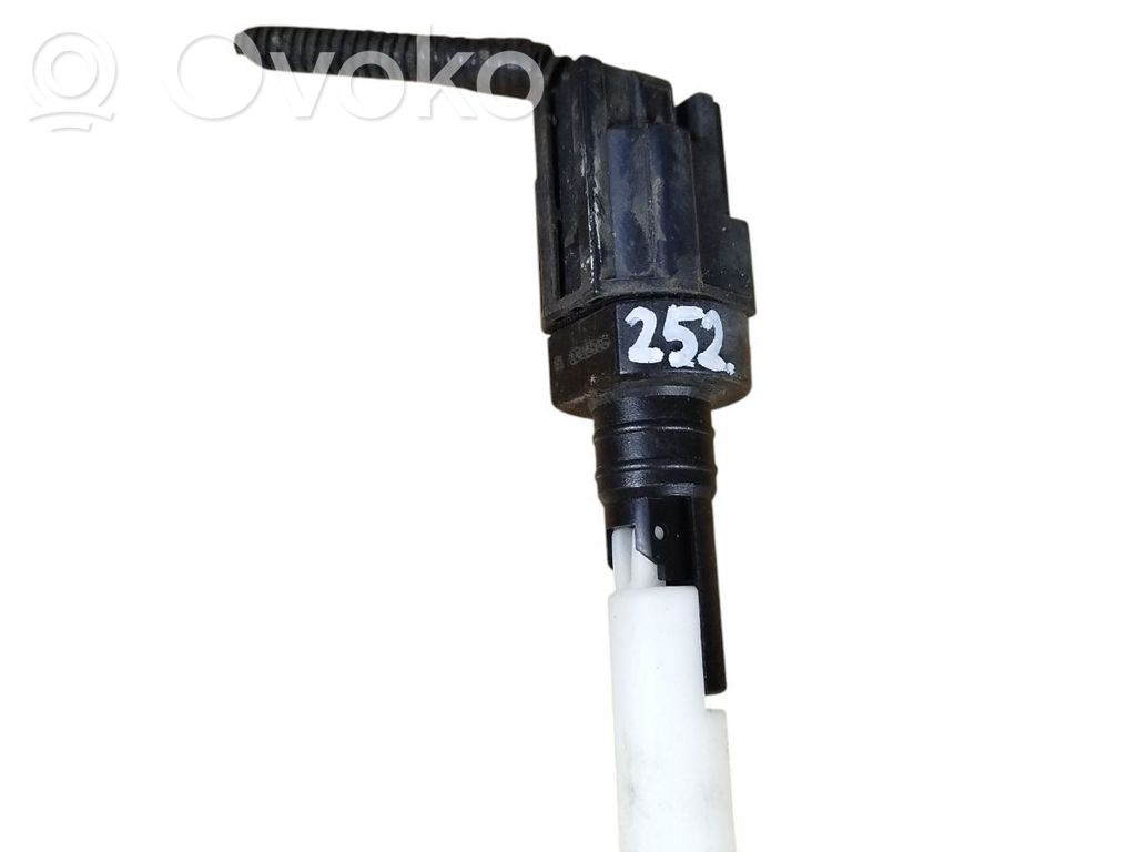 Volvo S40 Windshield washer fluid level sensor 