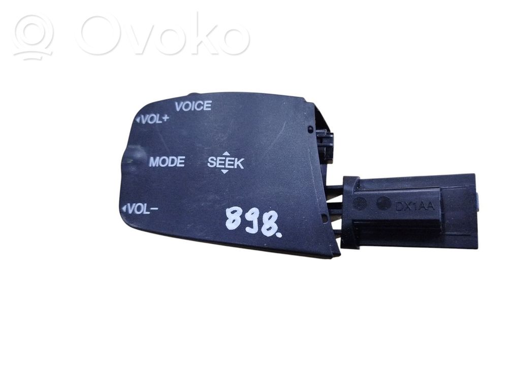 Ford Focus Sound control switch 