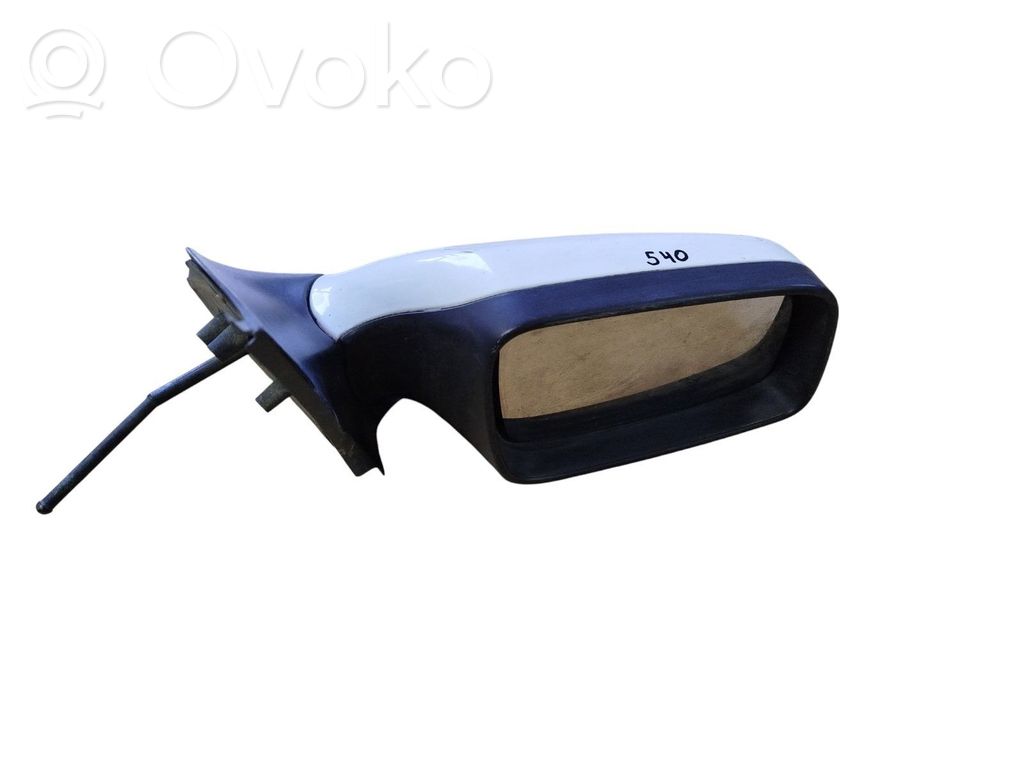 Opel Astra G Front door electric wing mirror 