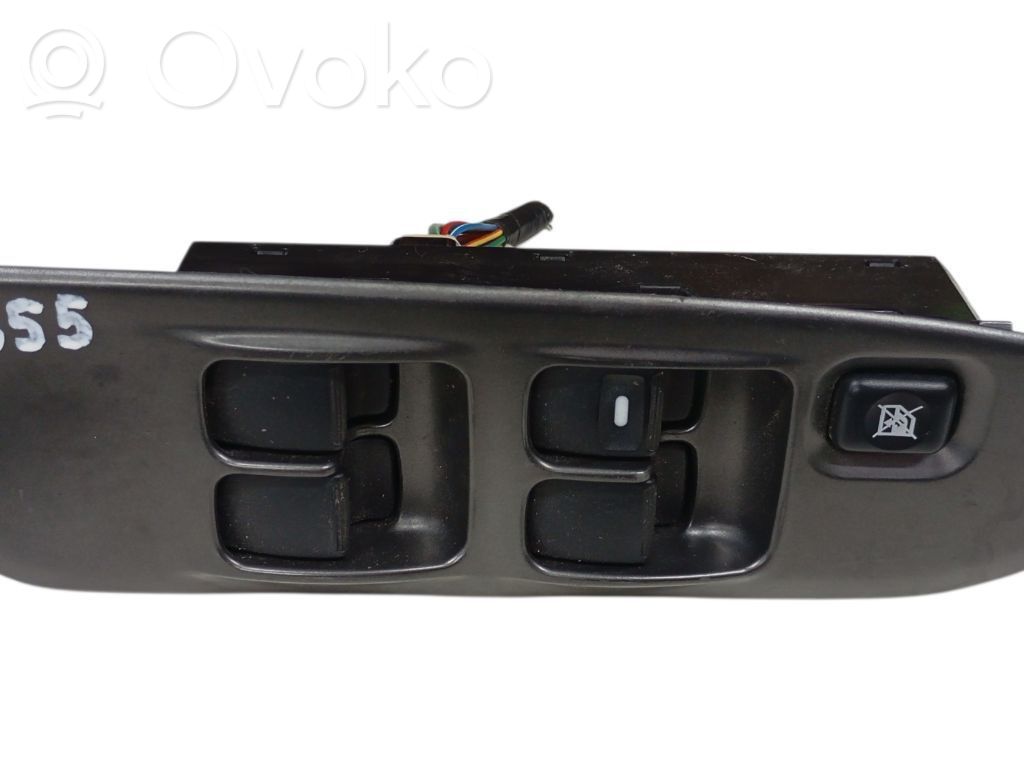 Mitsubishi Lancer Electric window control switch 