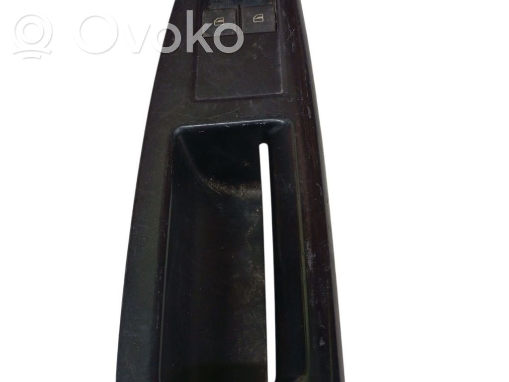 Volkswagen Polo Electric window control switch 