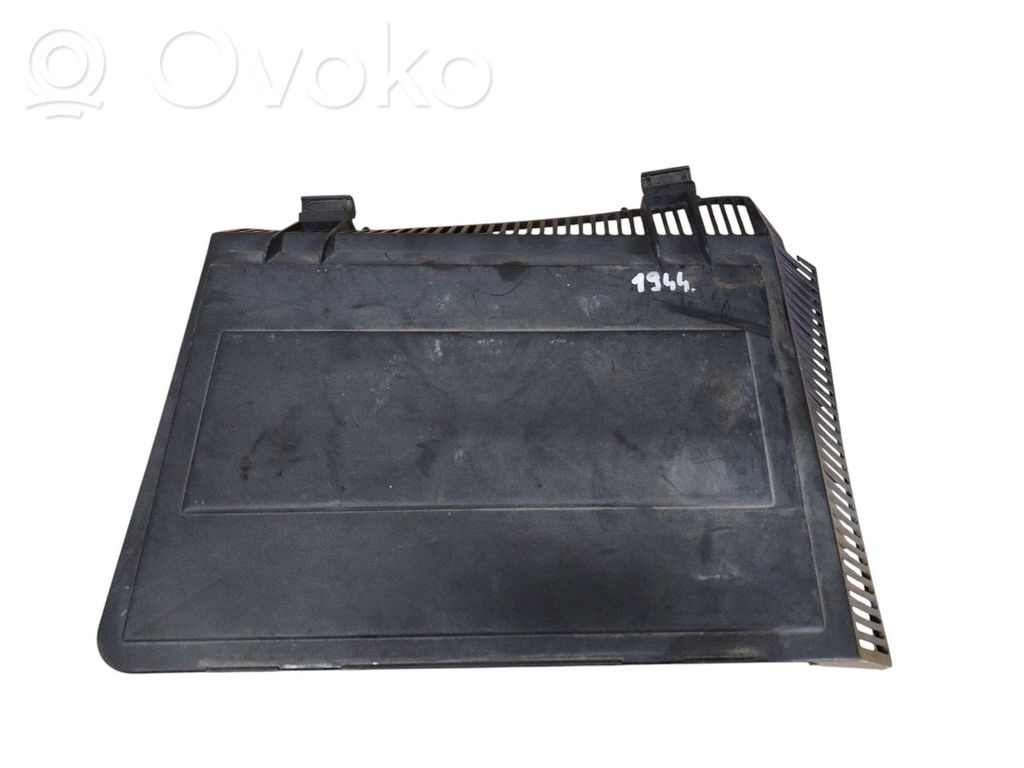 BMW 5 E39 Air filter box cover 