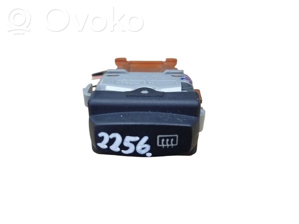 Windscreen/window heater switch   446719