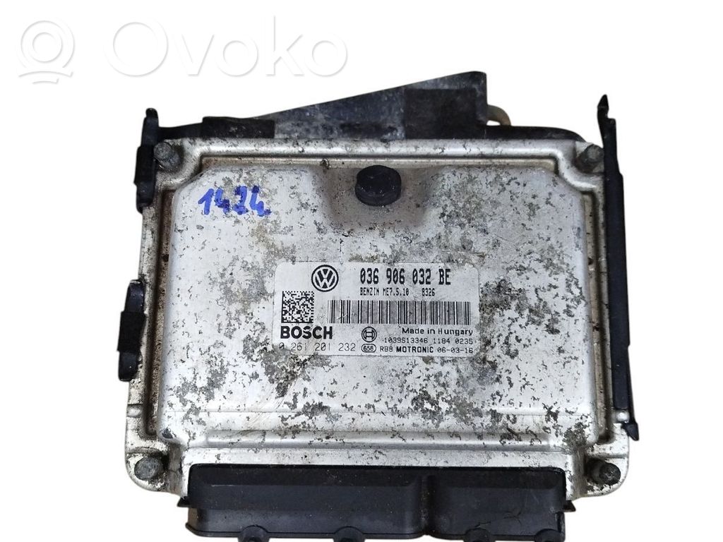 Volkswagen Golf IV Engine control unit/module 