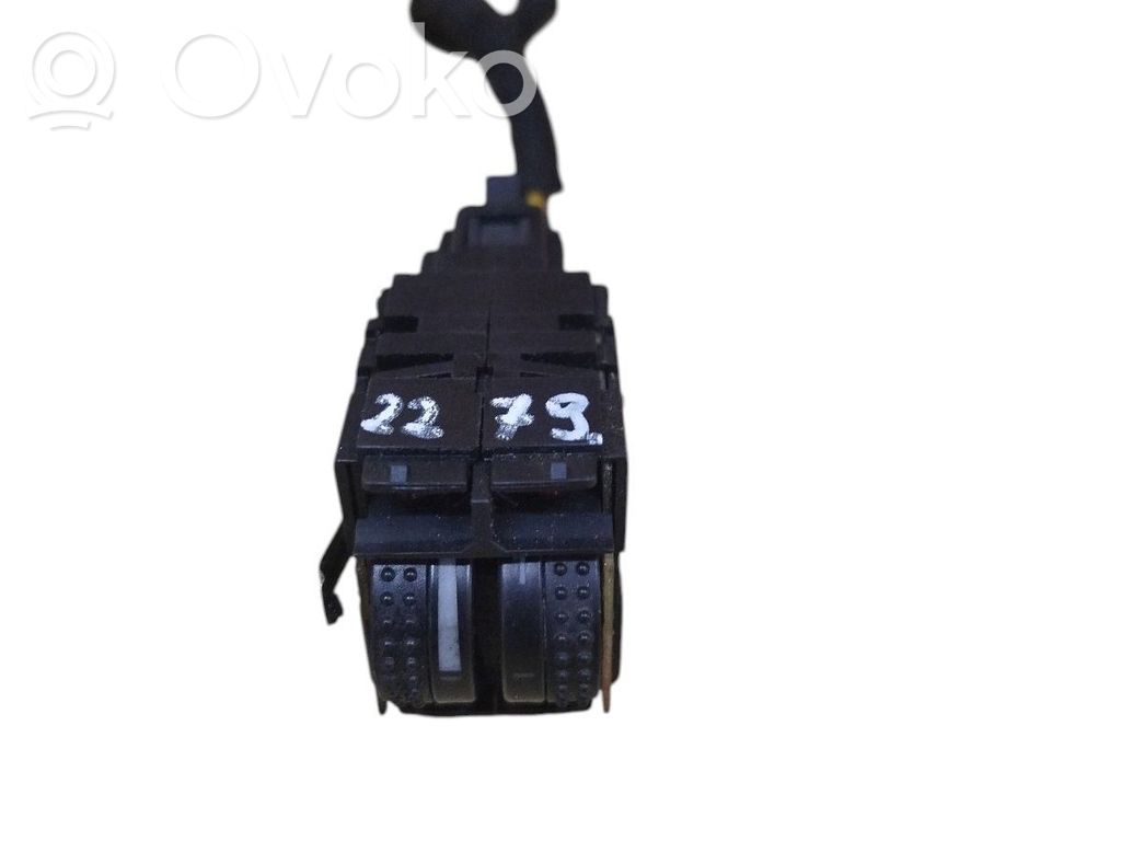 Volkswagen PASSAT B5 Interruptor de control de altura del faro delantero 