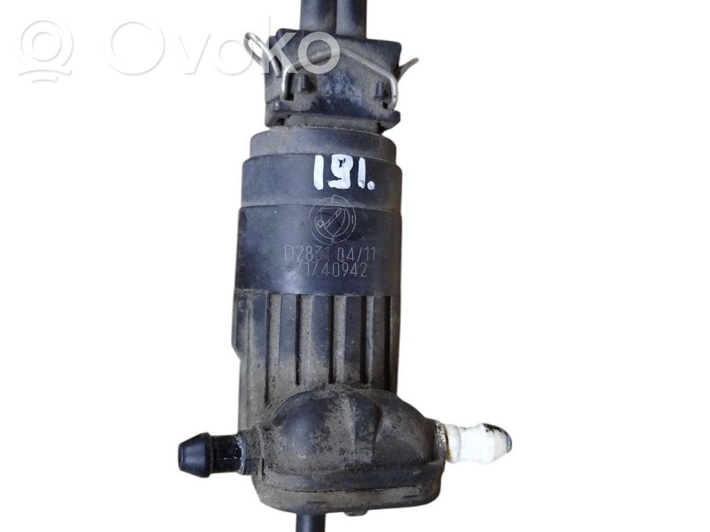 Alfa Romeo 159 Windscreen/windshield washer pump 