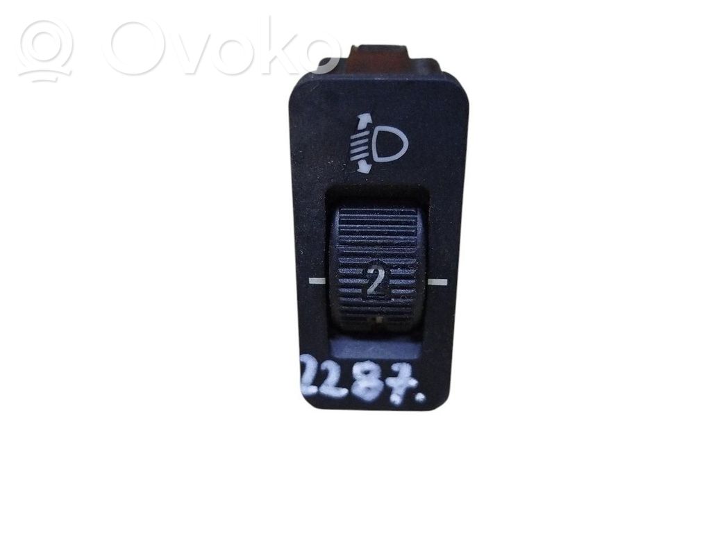 BMW 5 E39 Headlight level height control switch 