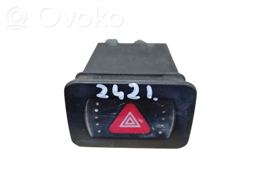 Skoda Octavia Mk1 (1U) Hazard light switch 
