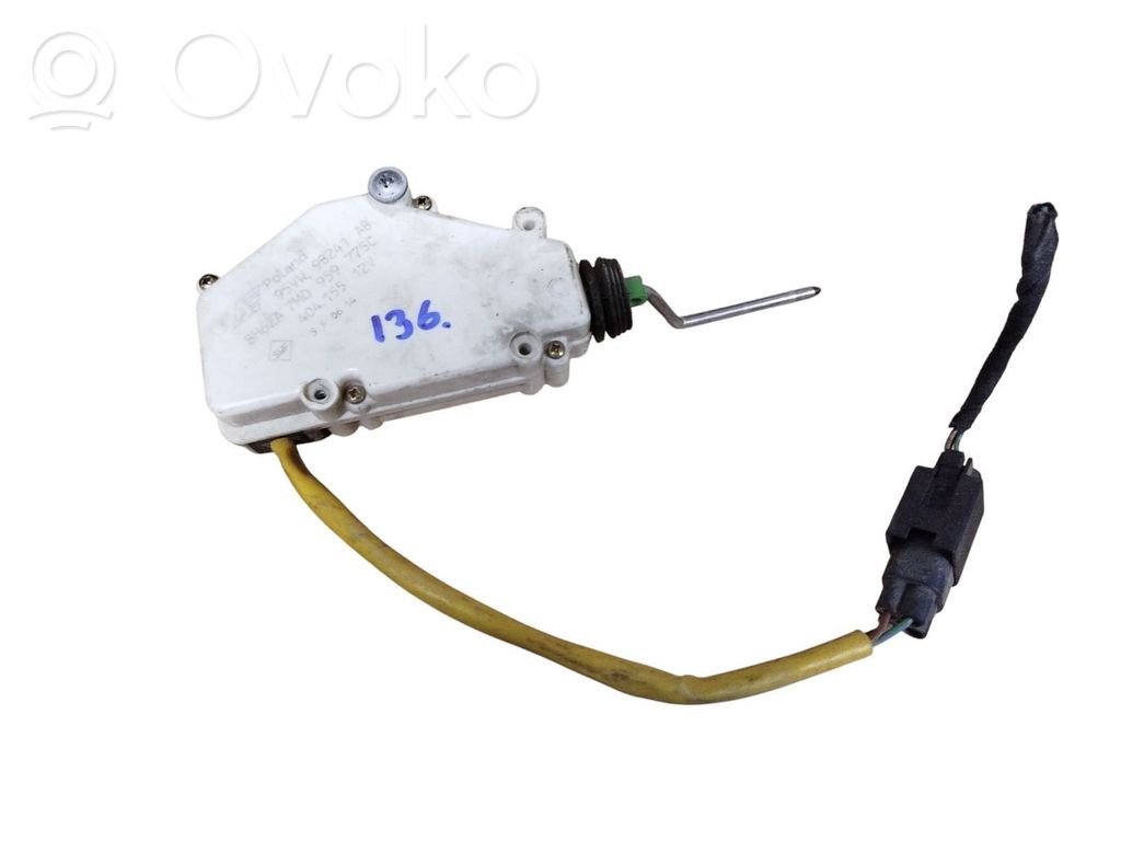 Volkswagen Sharan Central locking motor 