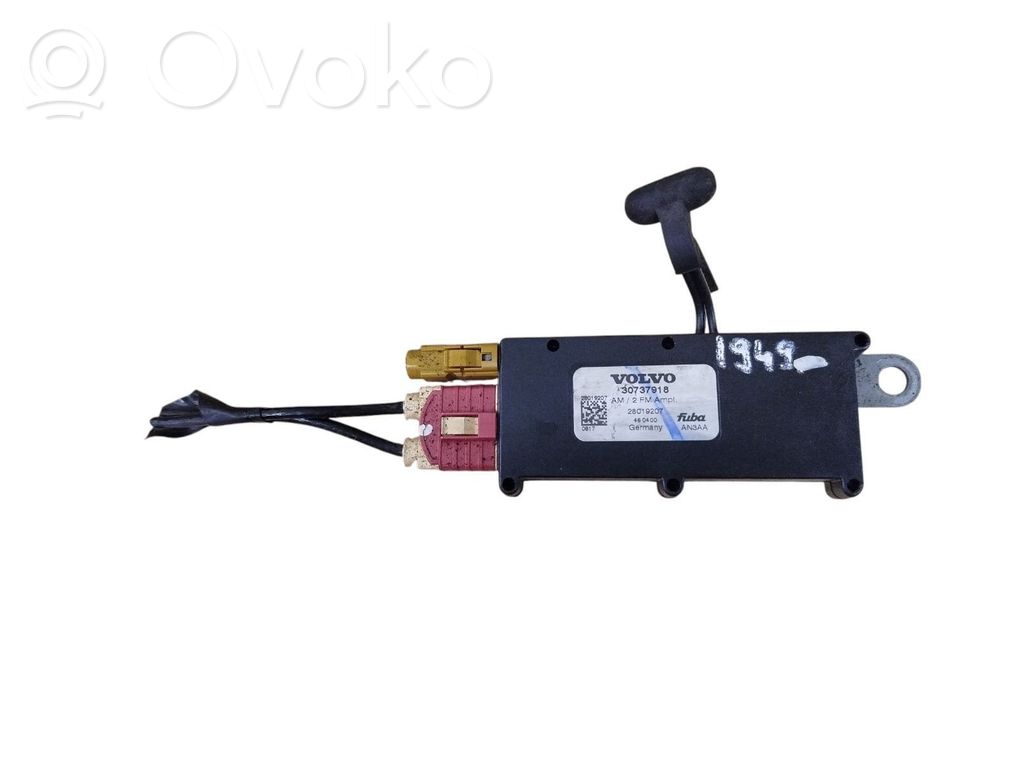 Volvo V50 Antenos stiprintuvas 