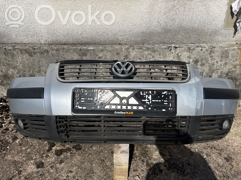 Volkswagen PASSAT B5.5 Front bumper 