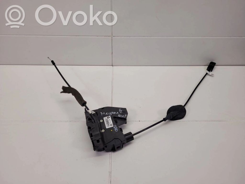 Renault Megane IV Aizmugurē slēdzene 