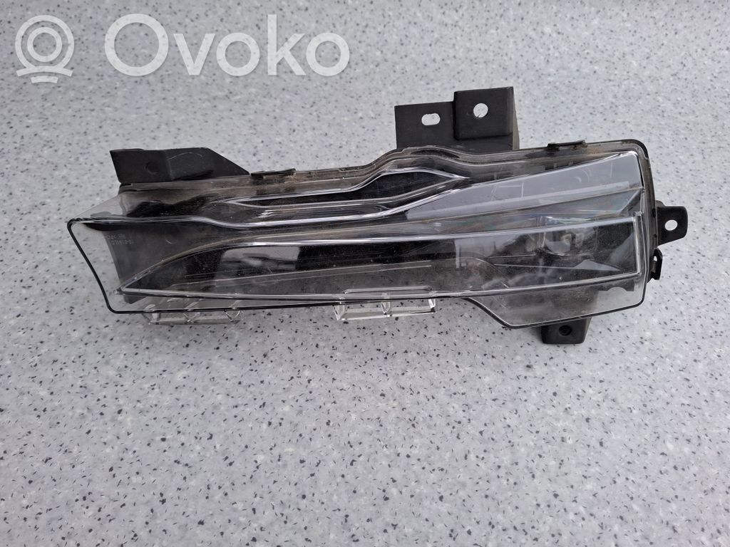 LED dienas gaisma   107739600D,F00HTES00608,092420B