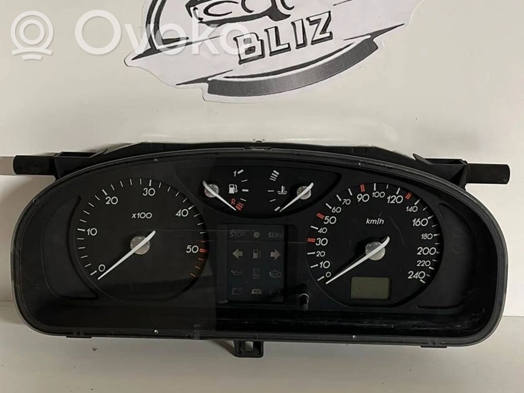 Licznik / Prędkościomierz   8200218863,501018550077,7L0M5692