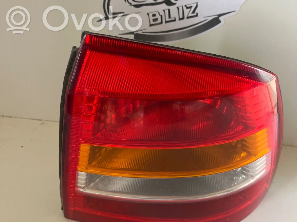 Opel Astra G Lampa tylna 