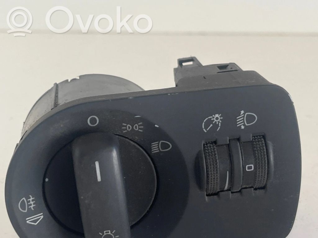 Audi A3 S3 8L Light switch 
