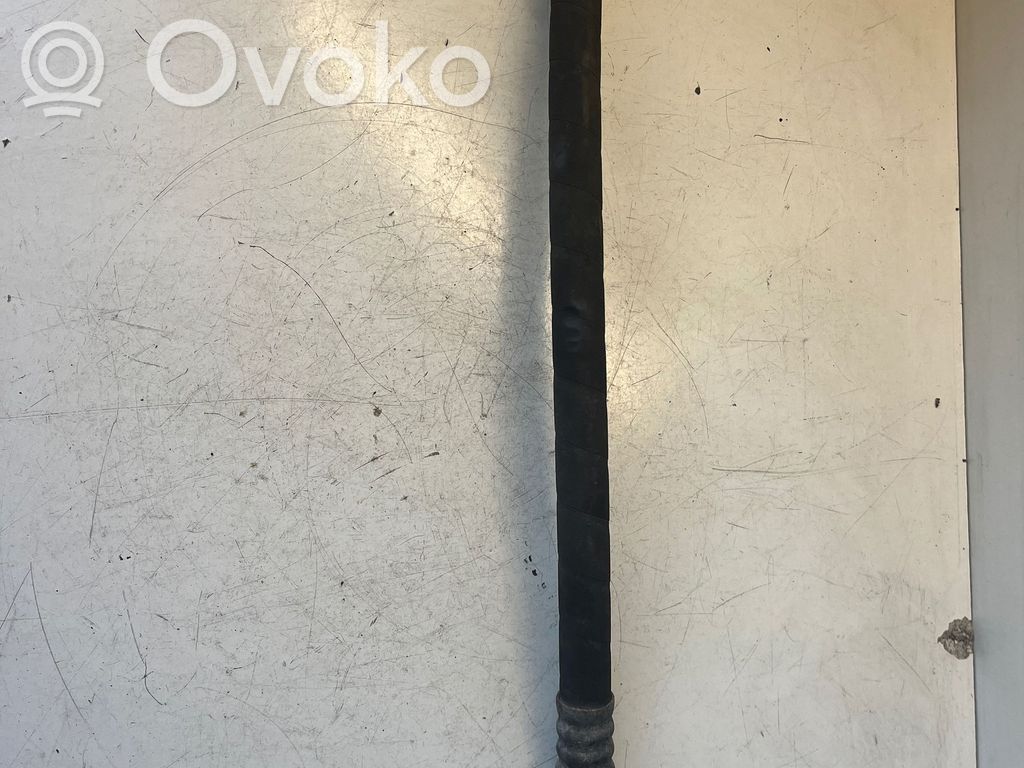 BMW 3 E46 Ilmastointilaitteen putki (A/C) 
