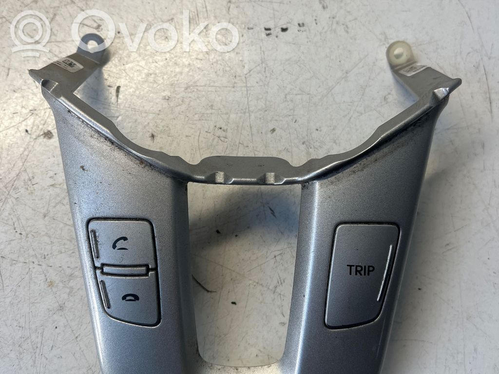 KIA Ceed Przyciski multifunkcyjne 