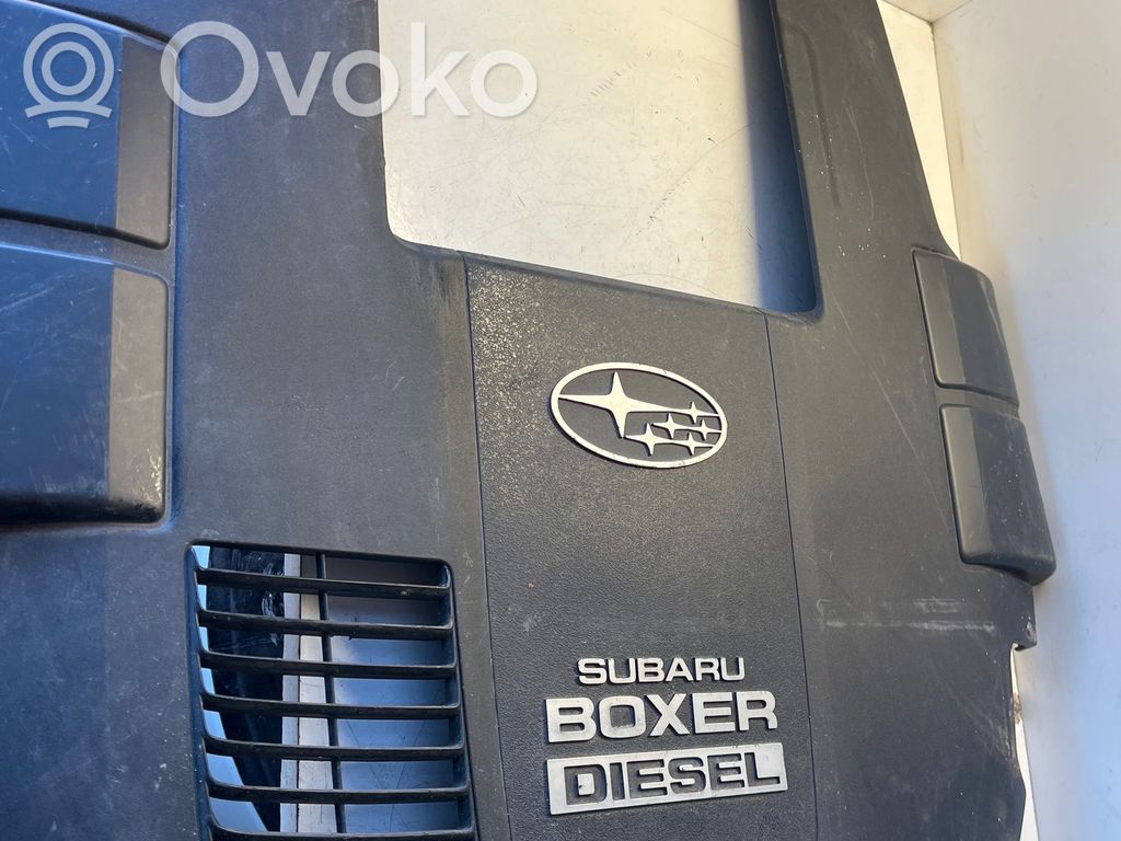 Subaru Legacy Engine cover (trim) 