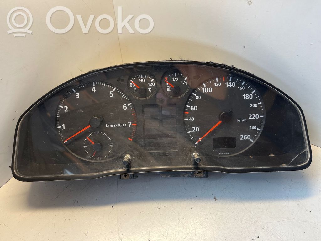 Audi A4 S4 B5 8D Speedometer (instrument cluster) 