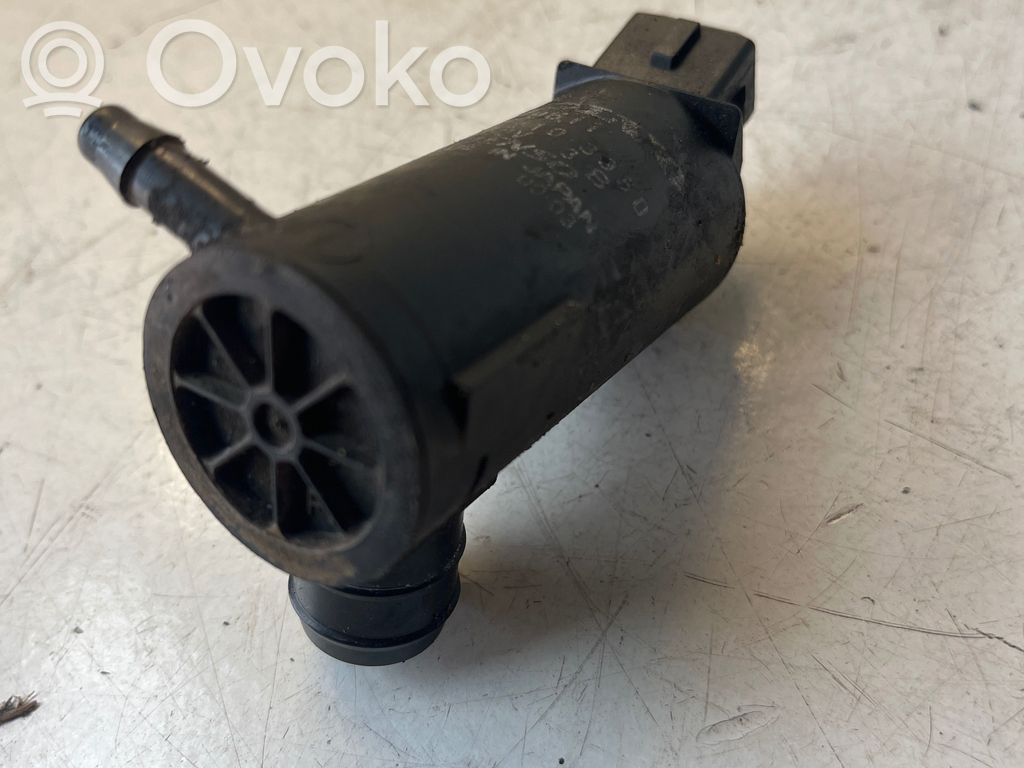 Volvo S70  V70  V70 XC Насос оконной жидкости (стекол) 