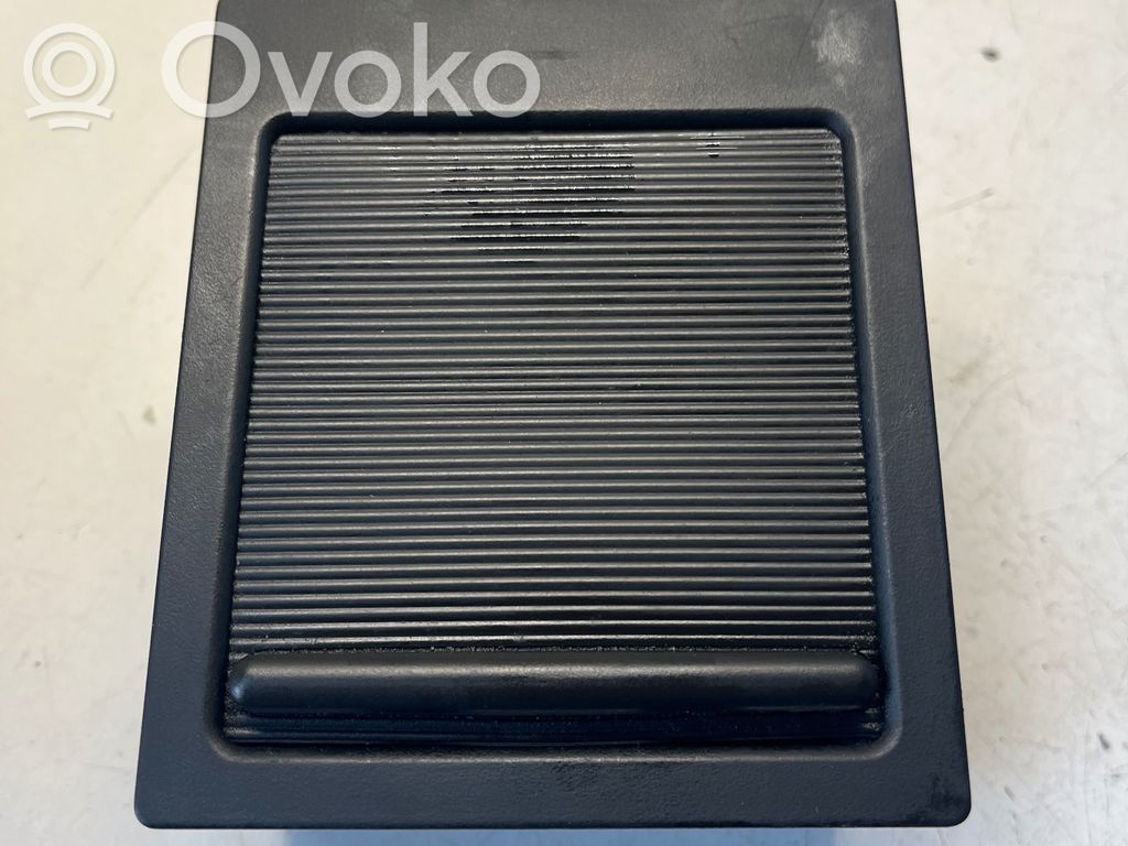 BMW 5 E39 Glove box central console 